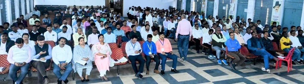 Bokaro News: एक दिन में मतगणना पूरी करने की तैयारी, प्रपत्र मिलान पर जोर