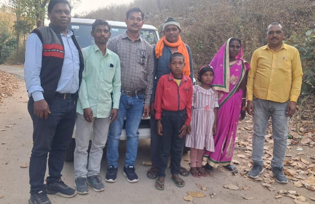 Bokaro News: पांच महीने बाद अपनों के बीच लौटा सदस्य, परिवार ने ली राहत की सांस