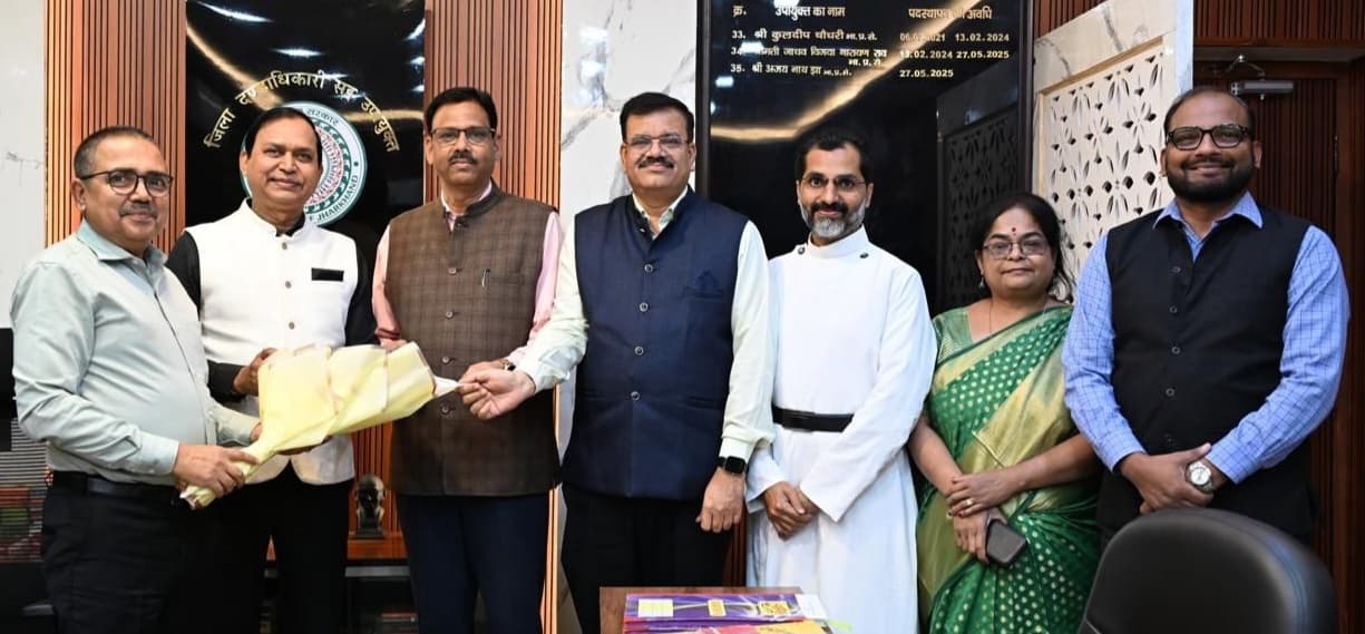 Bokaro News: प्राइवेट स्कूलों की मनमानी पर लगेगी रोक, शिकायतों के निष्पादन के लिए बनेगी वेलफेयर कमेटी