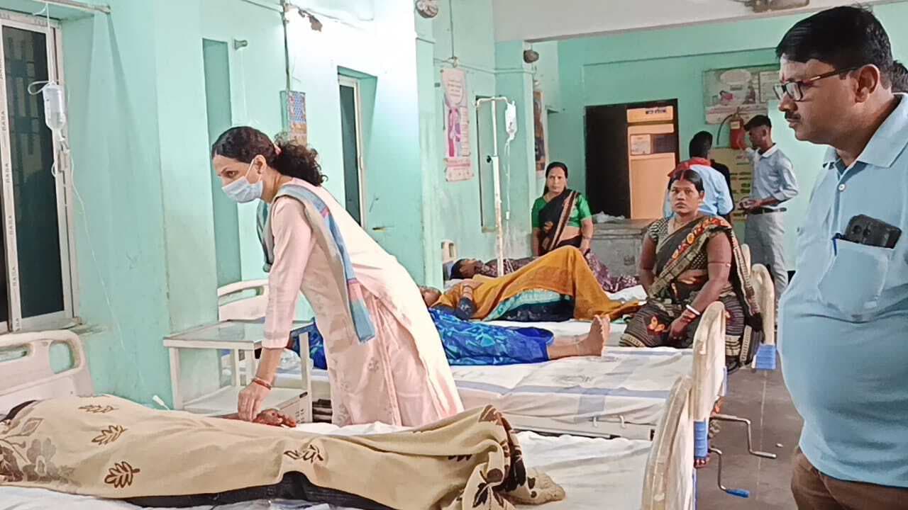 शादी समारोह : सुबह में तैयार भोजन देर रात खाया, 15 महिलाओं की बिगड़ी तबीयत