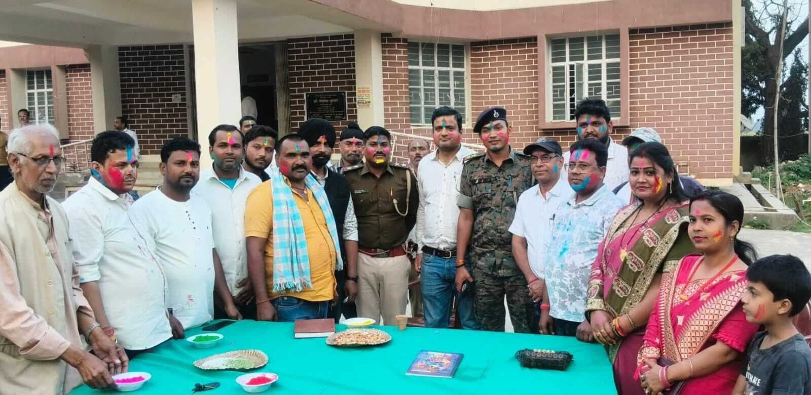 होली में हुड़दंगियों से सख्ती से निपटा जायेगा