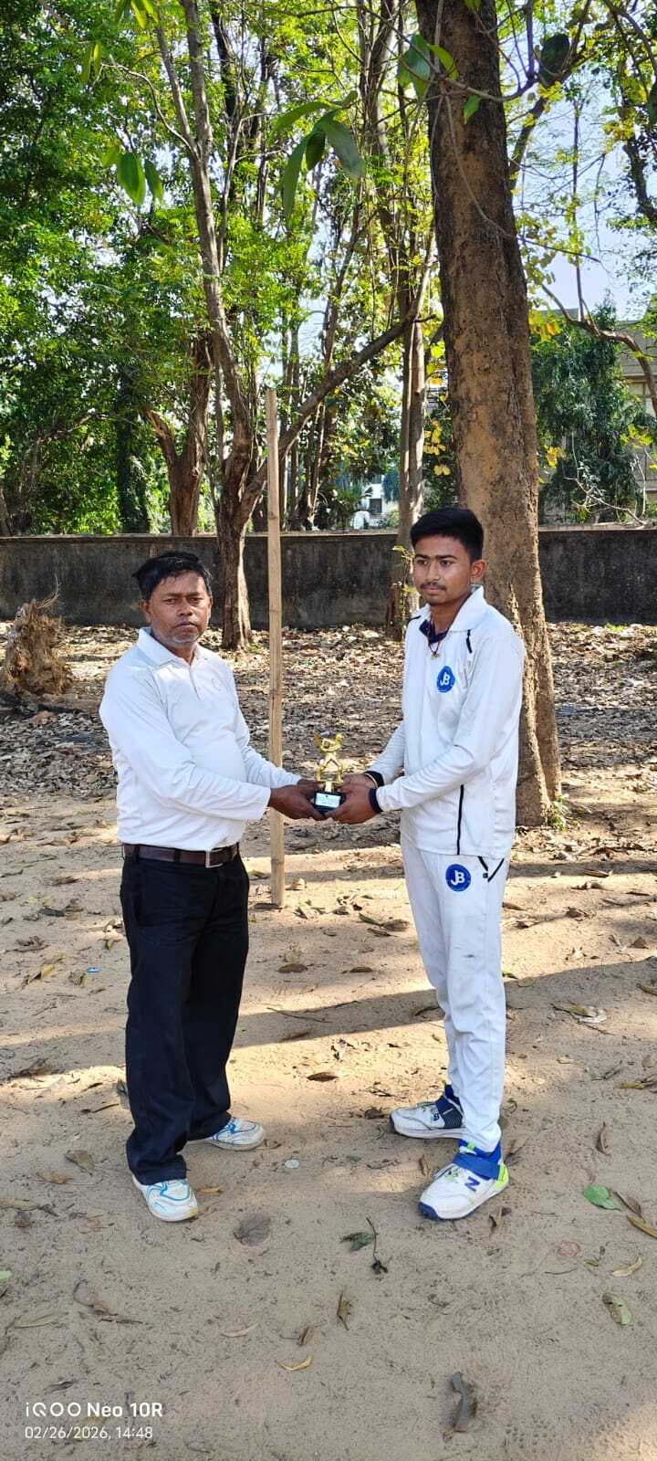 Jsca B Division Cricket League : जमशेदपुर ब्लूज ने एआर एकादश को पांच विकेट से मात दी