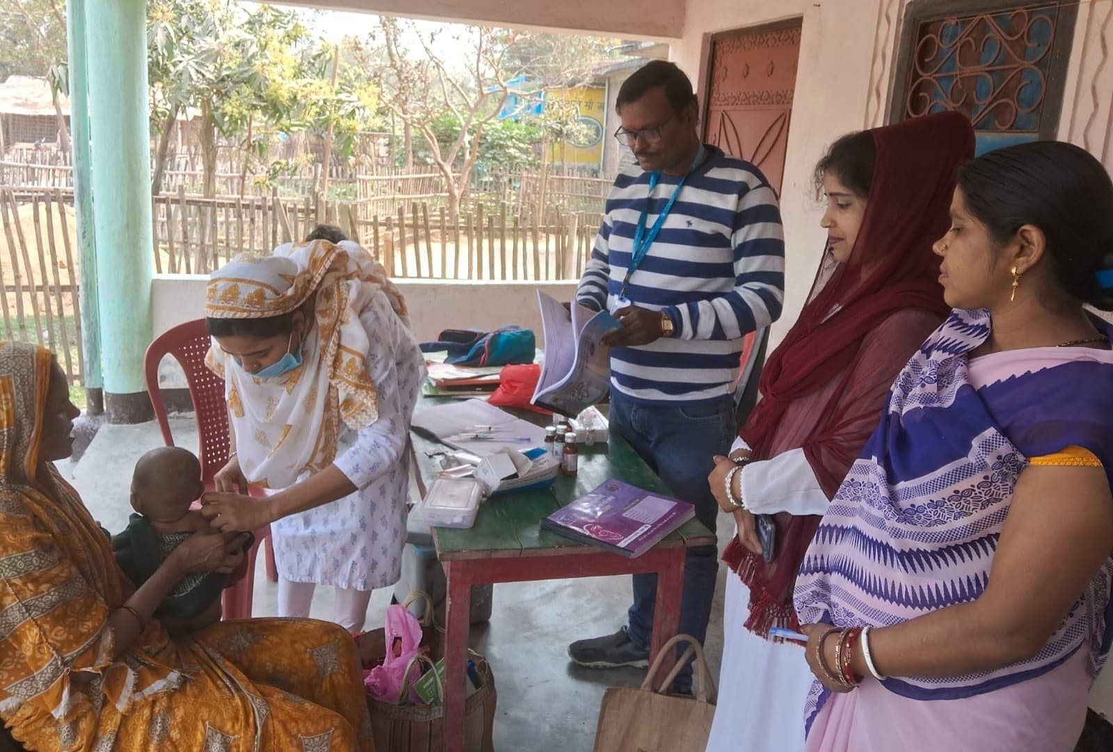 टीकाकरण शिविर का किया गया आयोजन