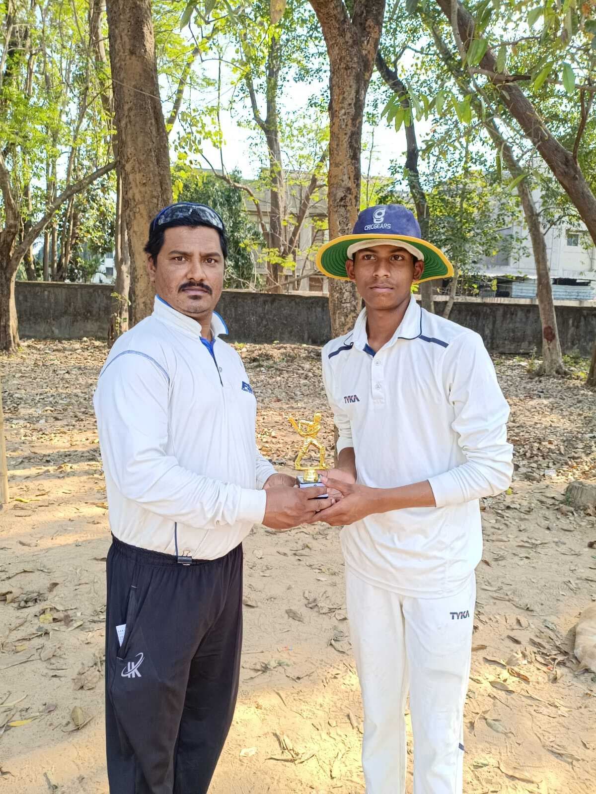Jsca B division Cricket League : हुसैन अली के ऑलराउंड प्रदर्शन से यंग स्पोर्टिंग 208 रन से जीता