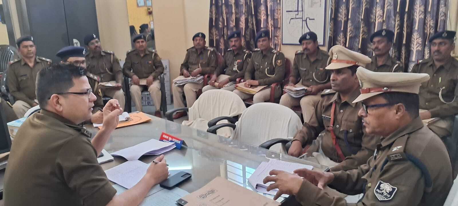 बड़ी संख्या में लंबित कांडों को देख अनुसंधानकर्ताओं को लगायी फटकार