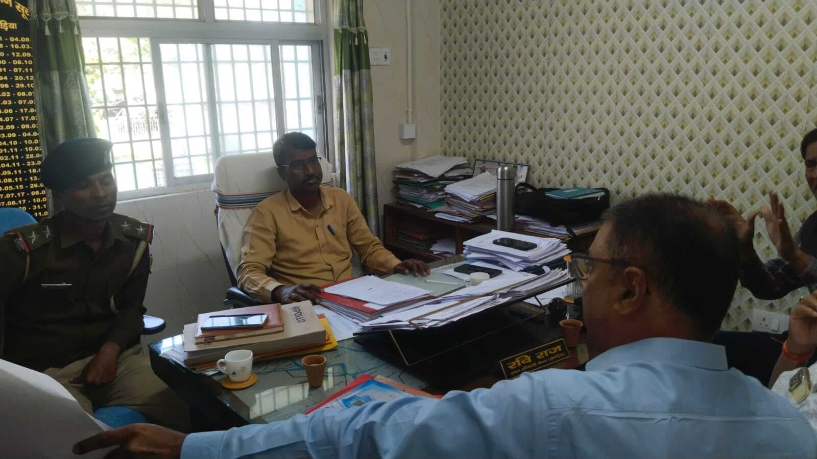 जनता दरबार में 25 में से 23 मामले का हुआ निष्पादन