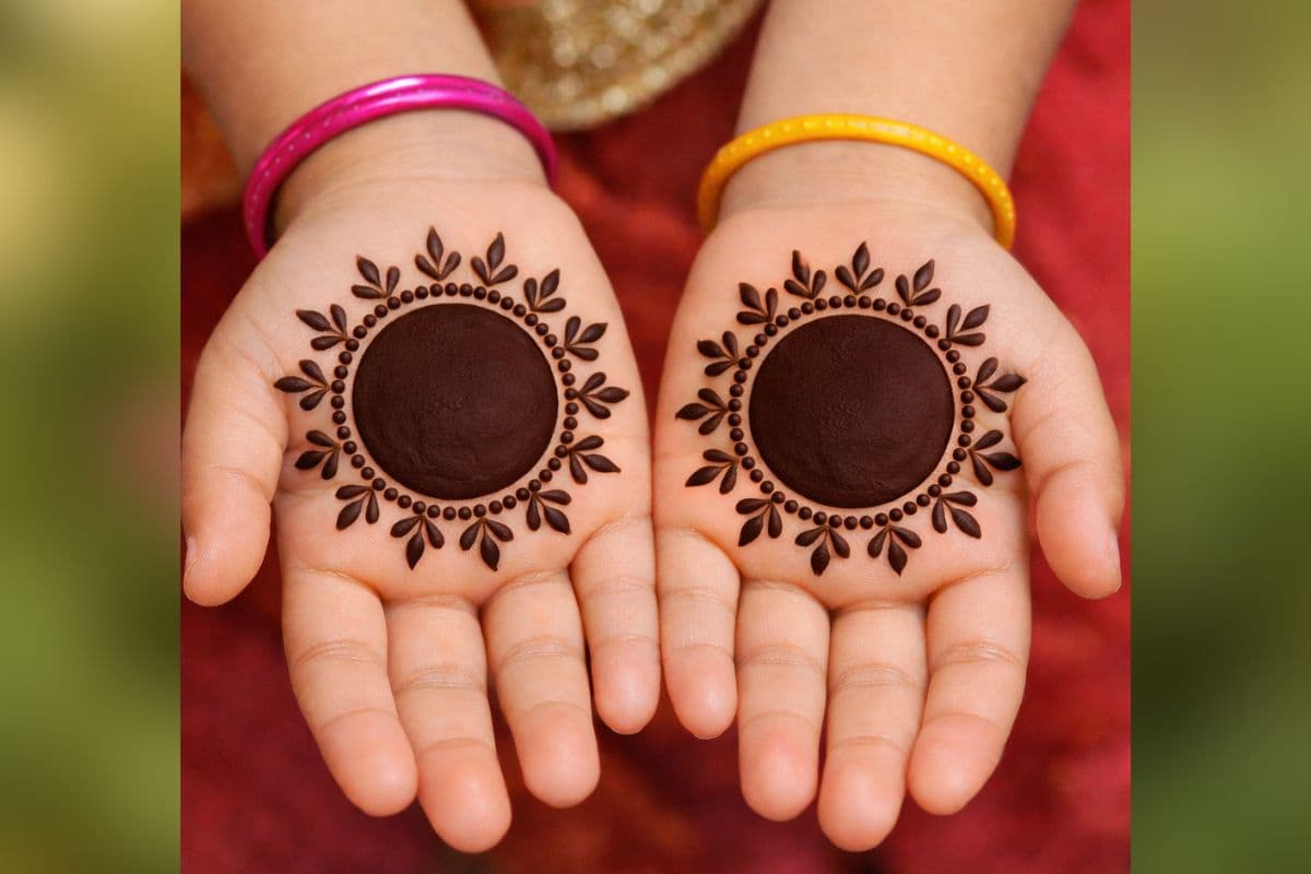 gol tikki kids mehndi design