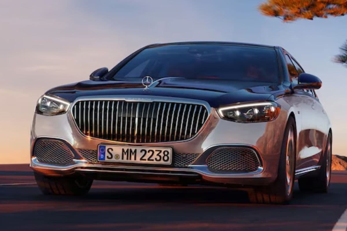 2026 Mercedes-Maybach S-Class अनवील, लग्जरी फीचर्स के साथ मिलेगा दमदार इंजन