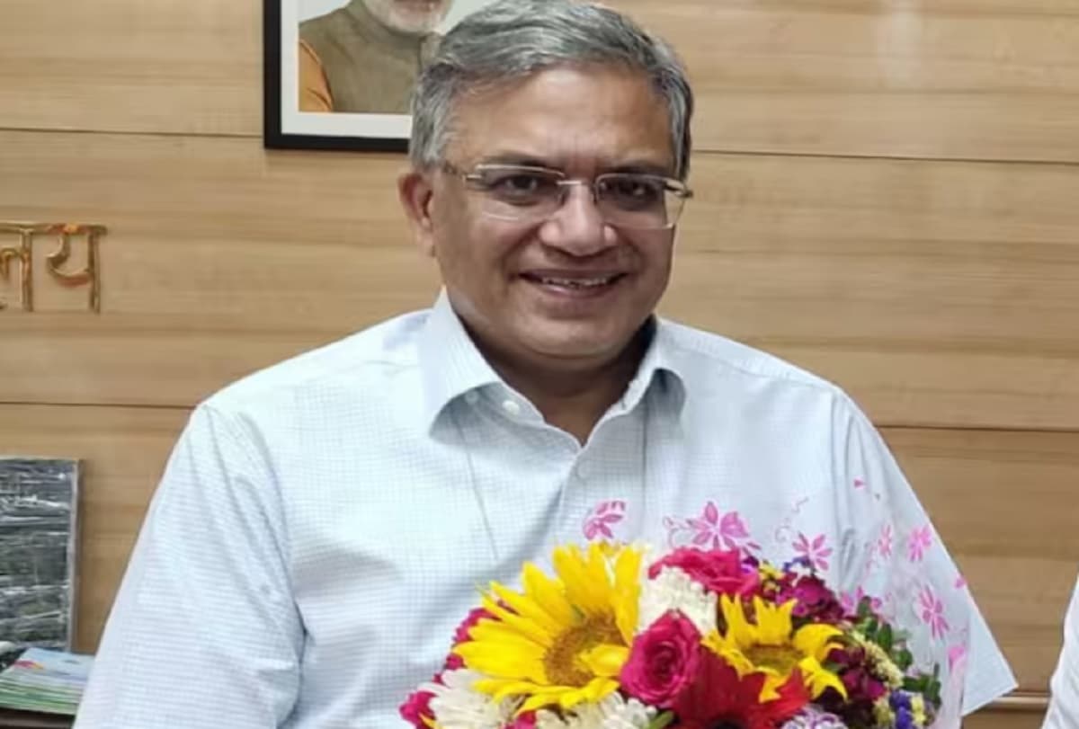 कोलकाता पहुंचकर पहले कालीघाट में पूजा करेंगे ज्ञानेश कुमार, फिर जायेंगे बेलूर मठ