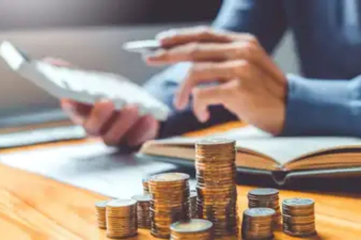 31 मार्च से पहले PPF, NPS और सुकन्या खाते में निपटा लें ये काम, वरना बंद हो जाएगा अकाउंट