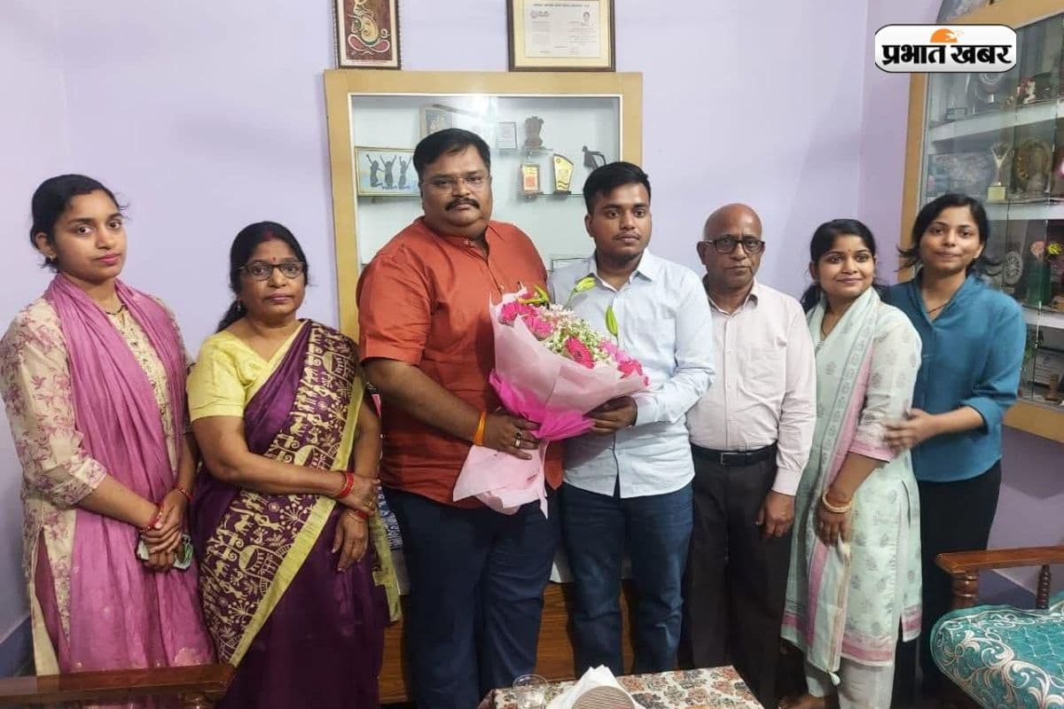 IIT खड़गपुर से UPSC तक, पहले ही प्रयास में अभिजीत नंदन ने हासिल की AIR 294