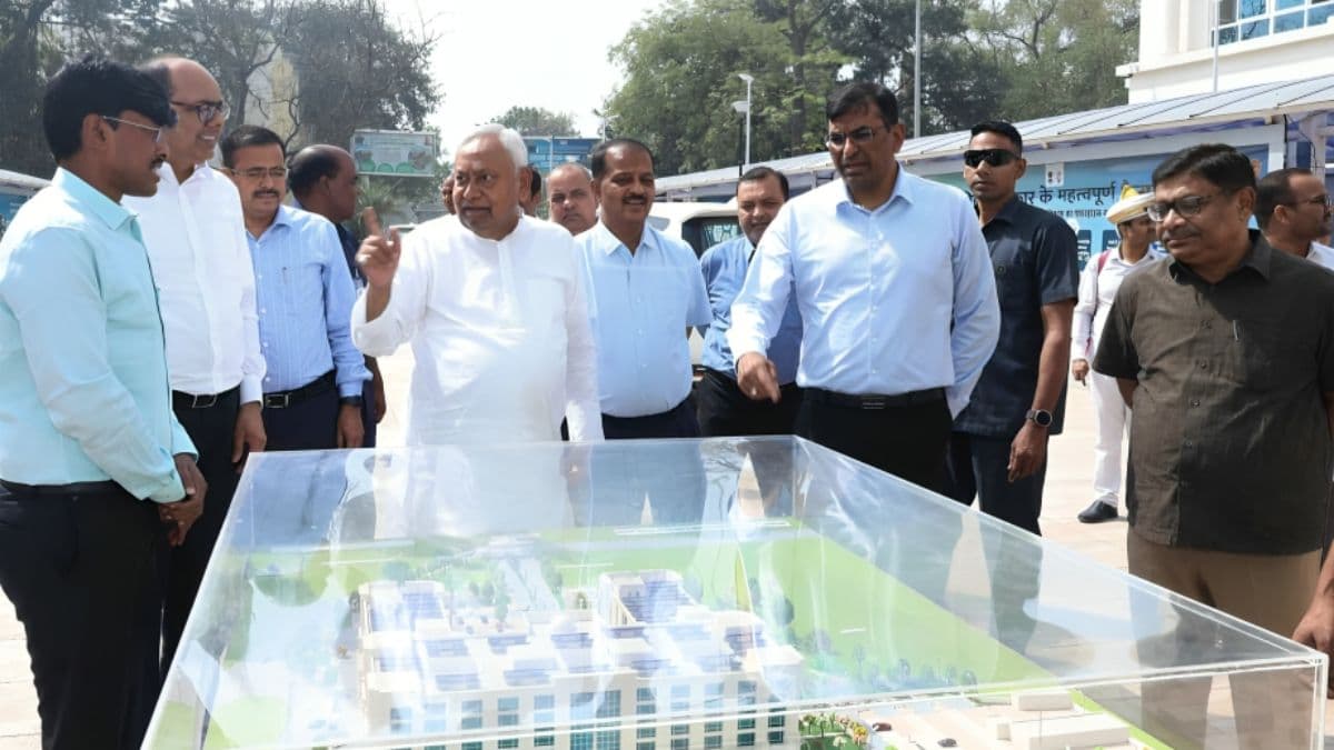 कलेक्ट्रेट घाट से सभ्यता द्वार तक बनेगी सड़क, सीएम नीतीश ने दिया डेडलाइन