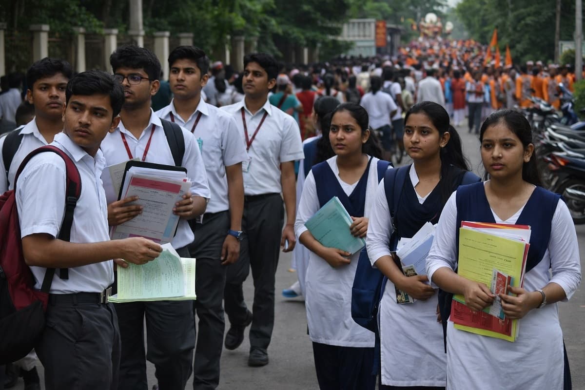 रामनवमी के दिन सीबीएसई 12वीं बोर्ड की परीक्षा, बिहार-झारखंड के छात्रों और अभिभावकों की बढ़ी चिंता