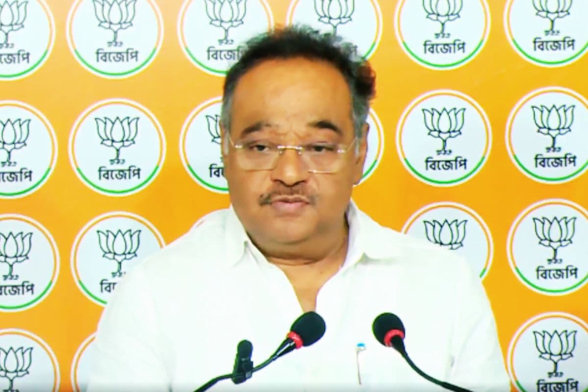 बंगाल चुनाव 2026: घुसपैठियों को खोजो, नाम हटाओ और बाहर करो, साल्टलेक से BJP का नारा