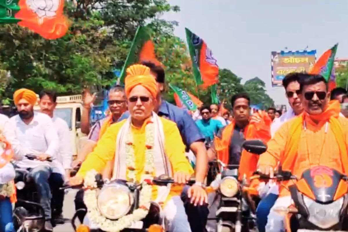 खड़गपुर में दिलीप घोष का मेगा शो, निकाली मोटरसाइकिल रैली, बोले- टूटेगा 2016 की जीत का रिकॉर्ड