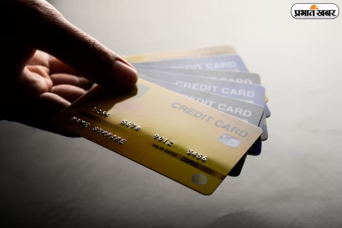 बर्बाद कर सकता है आपका पहला क्रेडिट कार्ड, अगर इग्नोर की ये 4 बातें!