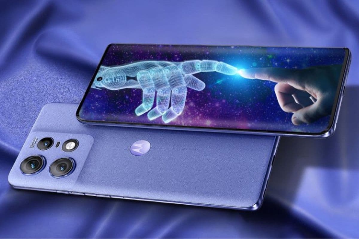 लॉन्च प्राइस से सीधा ₹10,099 रुपये सस्ता हुआ Motorola Edge 50 Pro, चेक करें ऑफर डिटेल्स