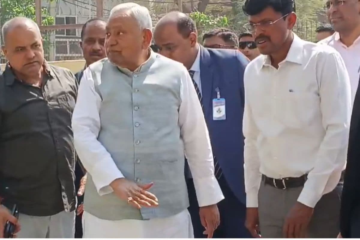 पटना में अंडरग्राउंड नाला-सड़क प्रोजेक्ट का CM नीतीश ने किया निरीक्षण, काम तेज करने का निर्देश