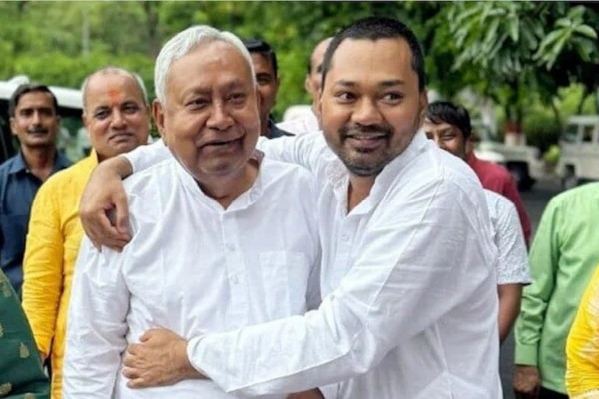 बिहार की सियासत में जूनियर नीतीश की आहट, डिप्टी सीएम पद के साथ हो सकती है एंट्री