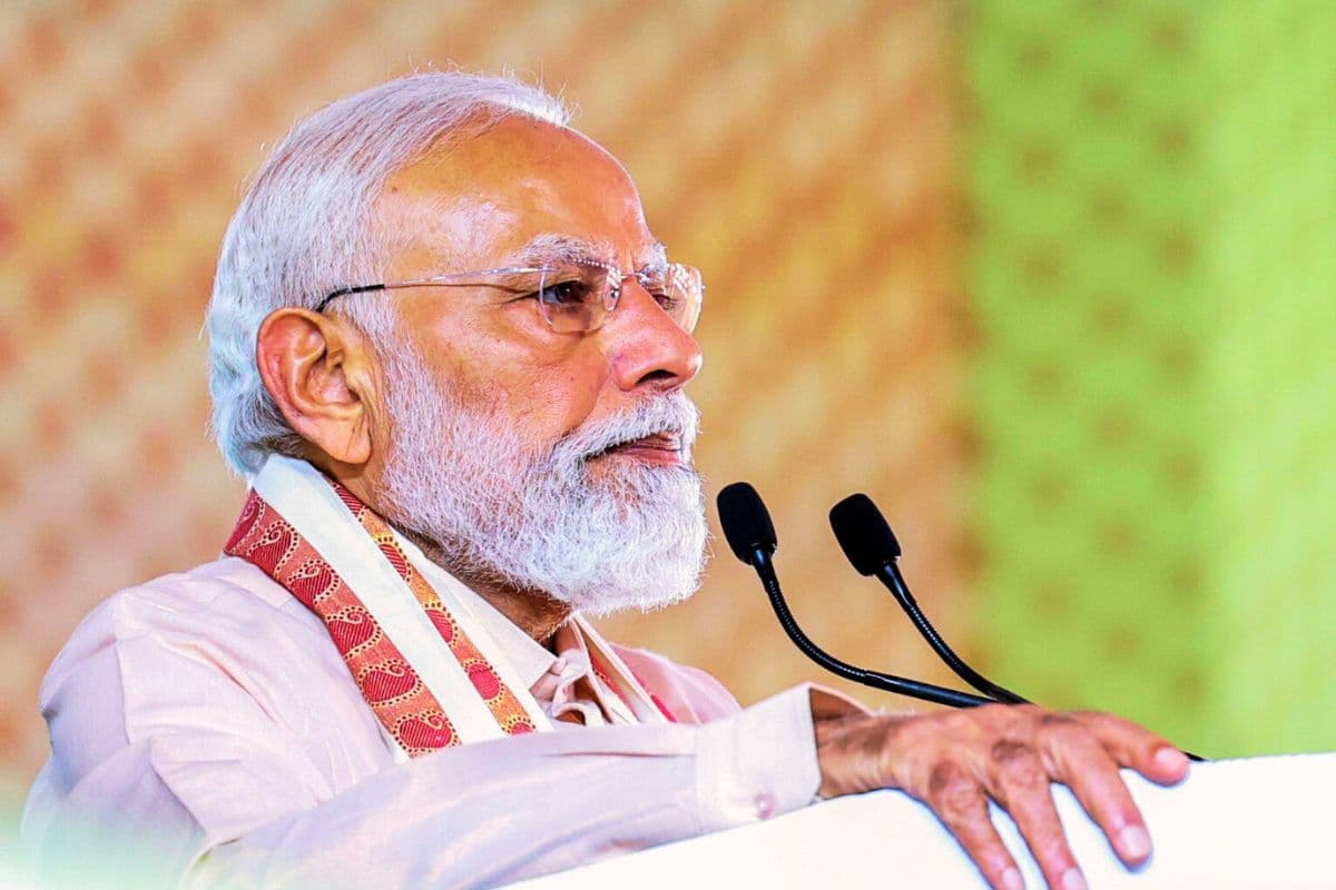 बंगाल चुनाव से पहले प्रधानमंत्री मोदी बंगाल को देंगे 18680 करोड़ की सौगात