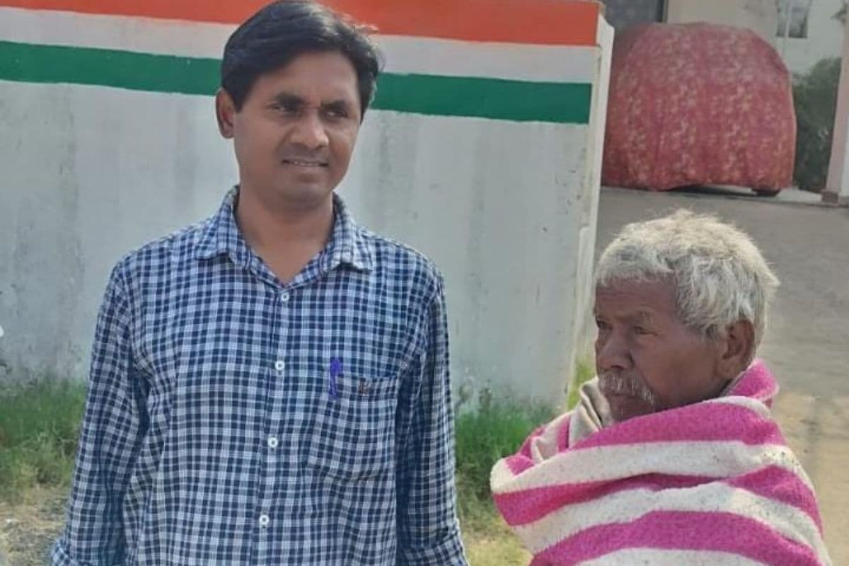 बिहार से लापता बुजुर्ग पलामू में चढ़ा भीड़ के हत्थे, जनप्रतिनिधियों की सतर्कता से बची जान