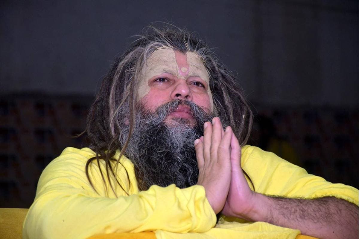 प्रेमानंद जी महाराज से जानें क्या केवल पूजा-पाठ से मिलती है भगवान की कृपा?