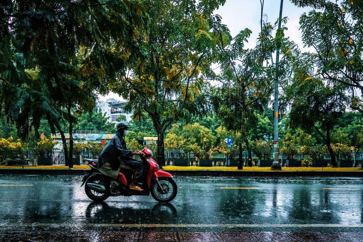 बंगाल की खाड़ी में चक्रवात और लो प्रेशर एरिया, दक्षिण बंगाल में बारिश की चेतावनी