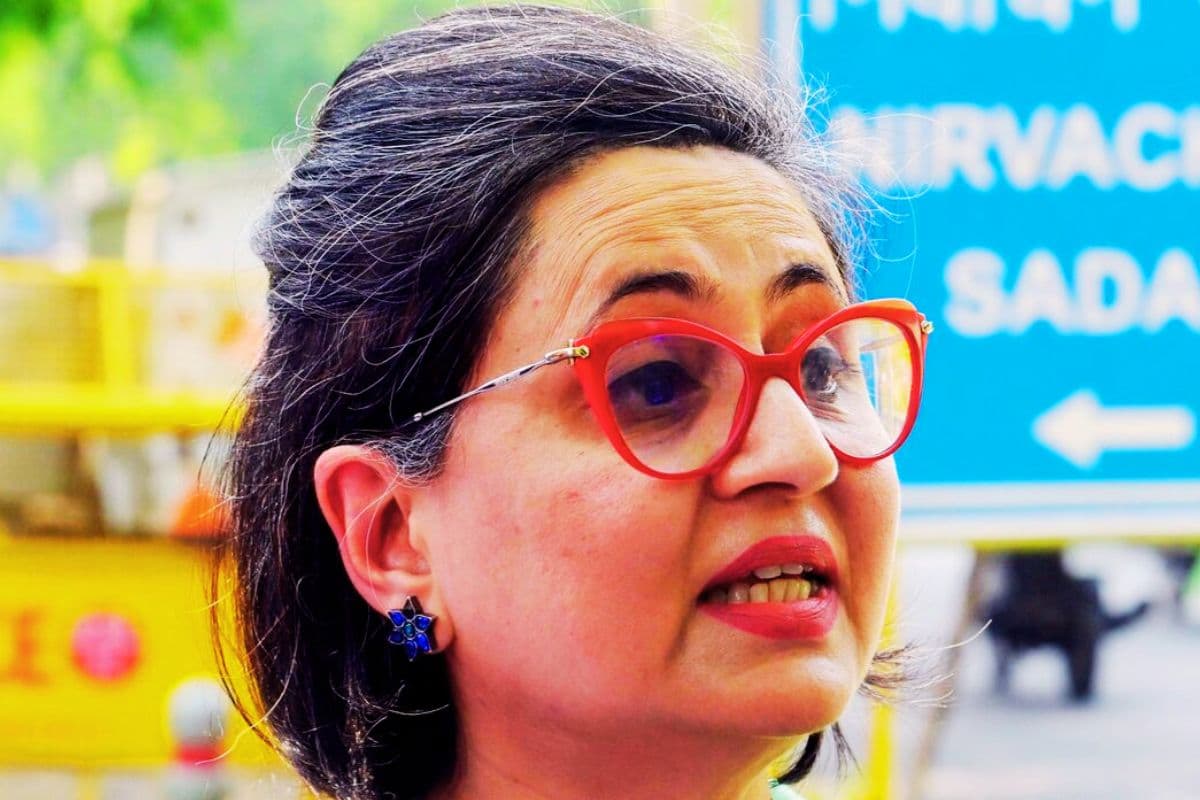 टीएमसी सांसद सागरिका घोष का दावा- SIR ने पश्चिम बंगाल में स्थानीय स्तर पर सत्ता विरोधी लहर को खत्म कर दिया