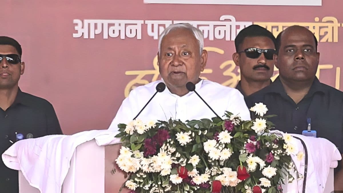 जमुई को सीएम नीतीश का मेगा गिफ्ट, 914 करोड़ की 370 योजनाओं की सौगात