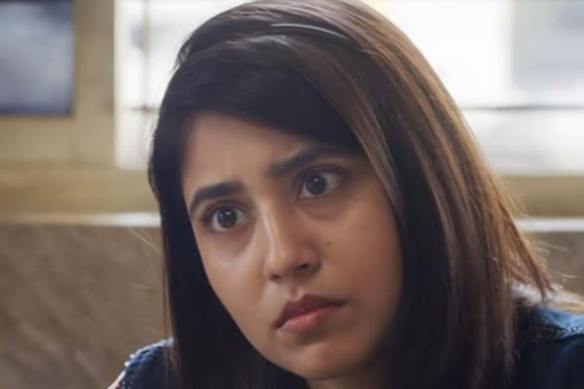 Mirzapur में सीधी-साधी ‘गोलू गुप्ता’ से ‘गोलू दीदी’ बनने तक के सफर पर श्वेता त्रिपाठी ने तोड़ी चुप्पी, बोलीं- बहुत शुक्रगुजार हूं