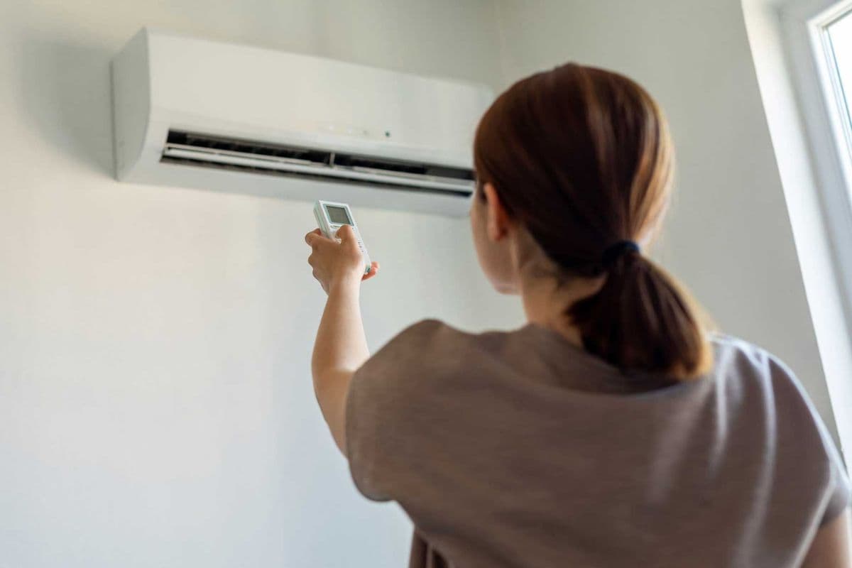 ठंडी हवा देने के अलावा आपका AC कर सकता हैं ये सारे काम, कई लोग रहते हैं इनसे अनजान