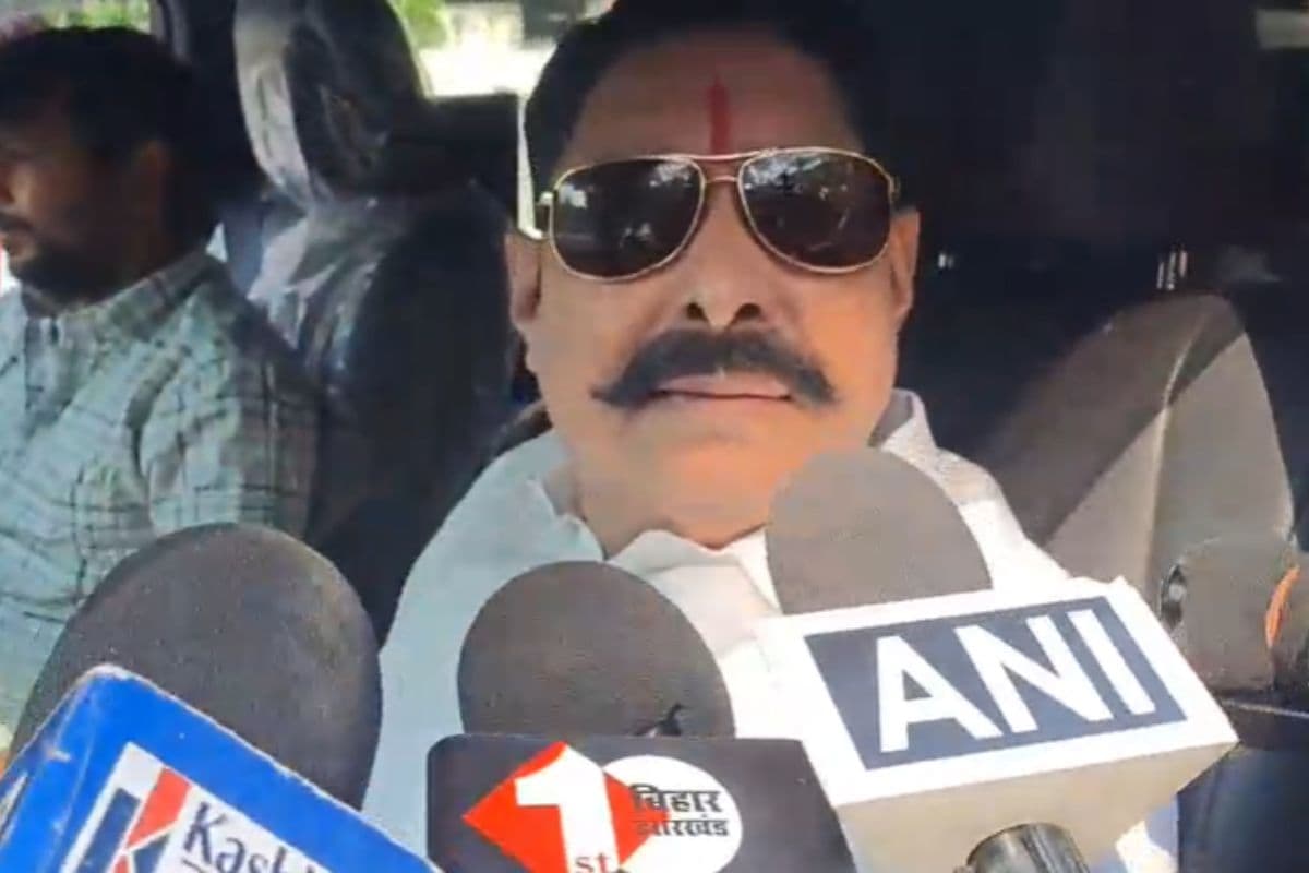 जेल से बाहर आते ही अनंत सिंह एक्टिव, माता का आशीर्वाद लेने निकले, बोले- चुनाव नहीं लड़ेंगे