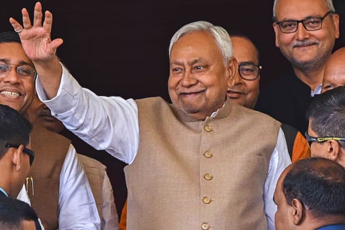 50% आरक्षण से लेकर शराबबंदी तक: सीएम नीतीश के 10 क्रांतिकारी फैसले, जिसने बदली बिहार की सूरत