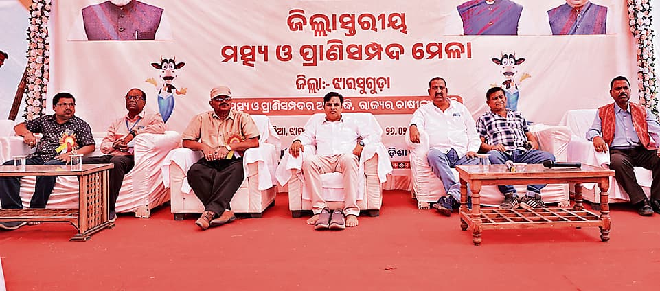 Jharsuguda News: कामधेनु योजना किसानों को बनायेगी आत्मनिर्भर : टंकधर त्रिपाठी