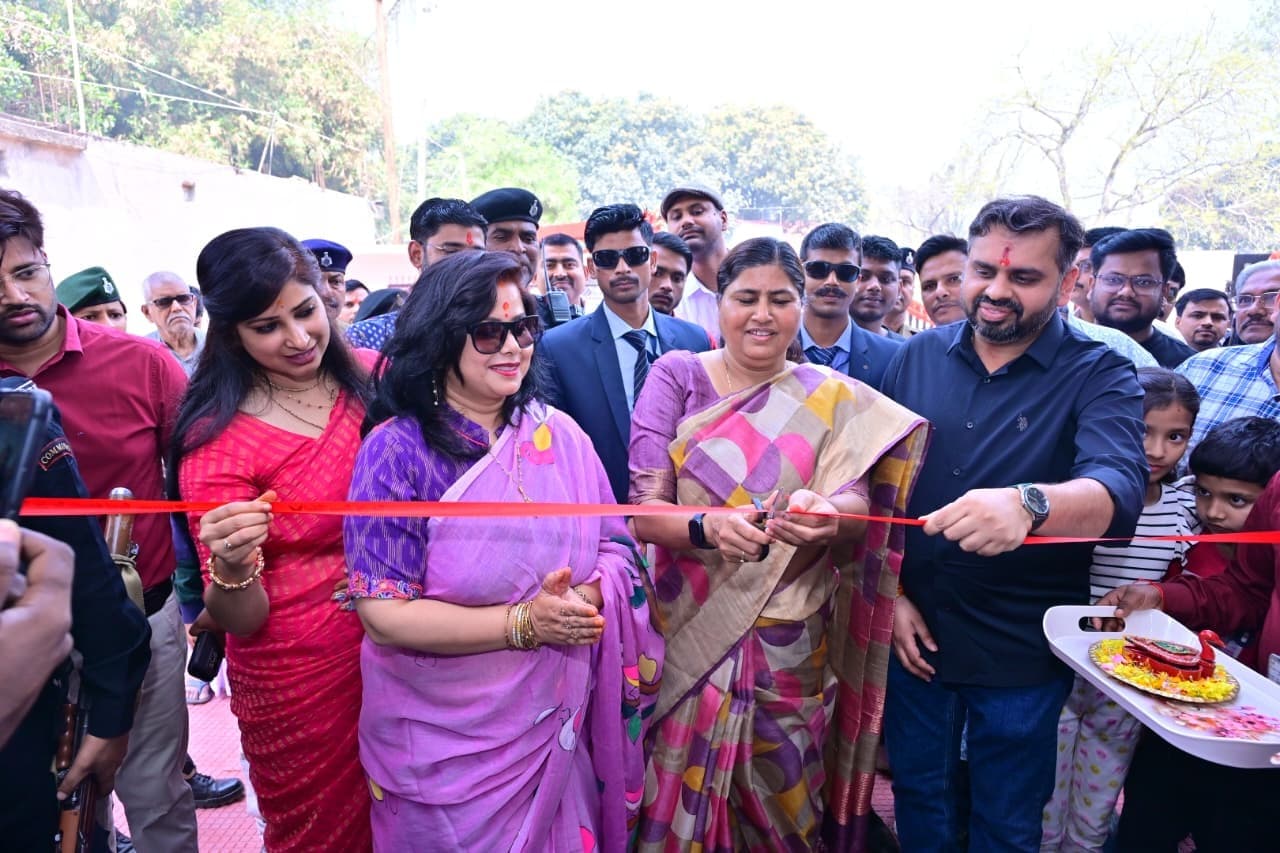 के नगर में ब्रजेश ऑटोमोबाइल्स की नई शाखा का भव्य उद्घाटन