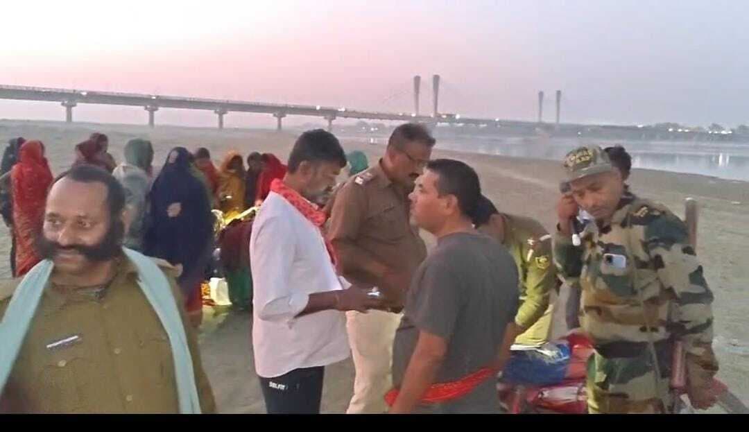 डुमरी पुल से कोसी नदी में छलांग लगाने वाली युवती का शव बरामद