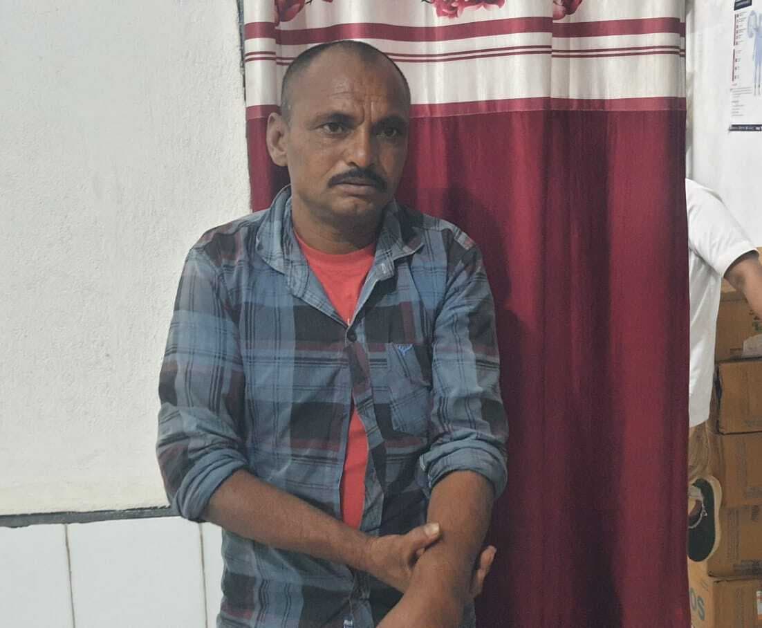 पारिवारिक विवाद में पिता व पुत्री को मारपीट कर किया घायल