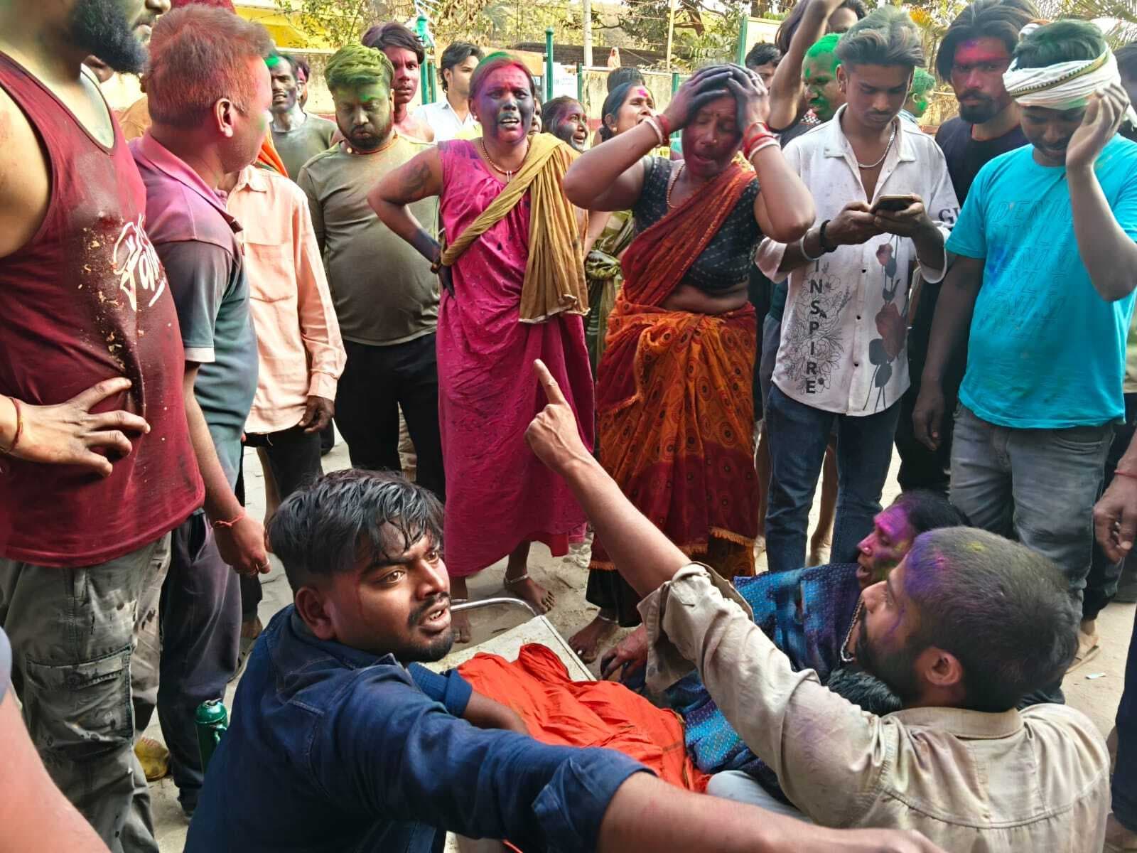 Giridih News :दुर्घटना में युवक की मौत, तीन घायल