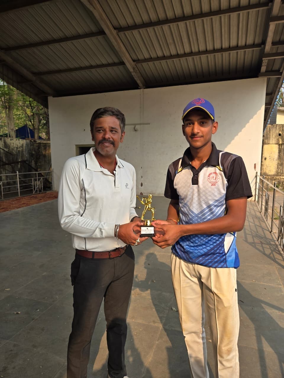 Jsca b division cricket league : जमशेदपुर सीसी की टीम 145 रन से जीती