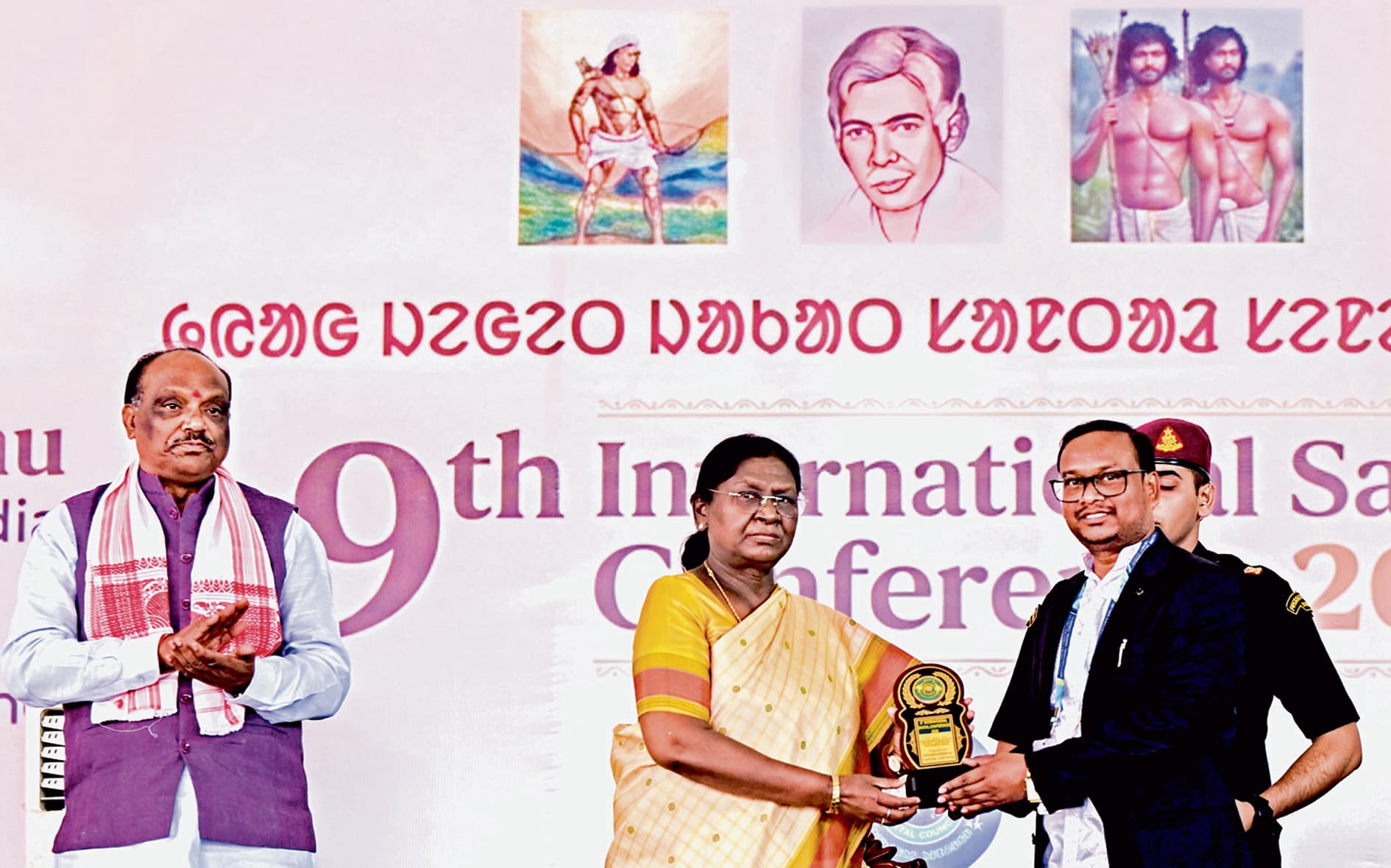 प्रोटोकॉल का पालन न होने पर राष्ट्रपति ने जतायी नाराजगी