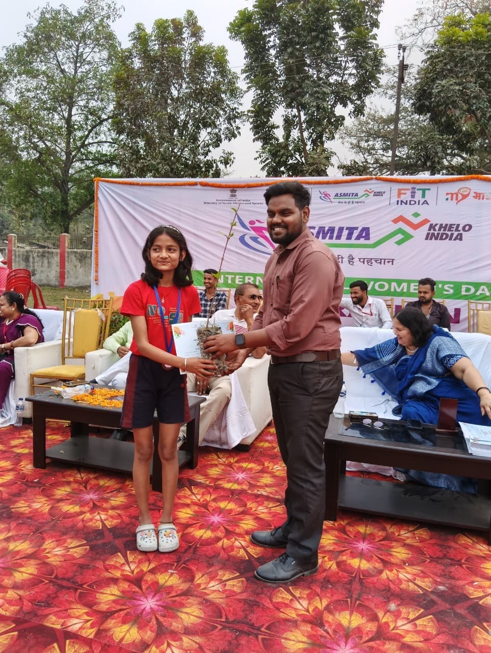 अस्मिता एथलेटिक्स लीग का आयोजन, स्थानीय महिला, युवतियों ने भी लिया हिस्सा