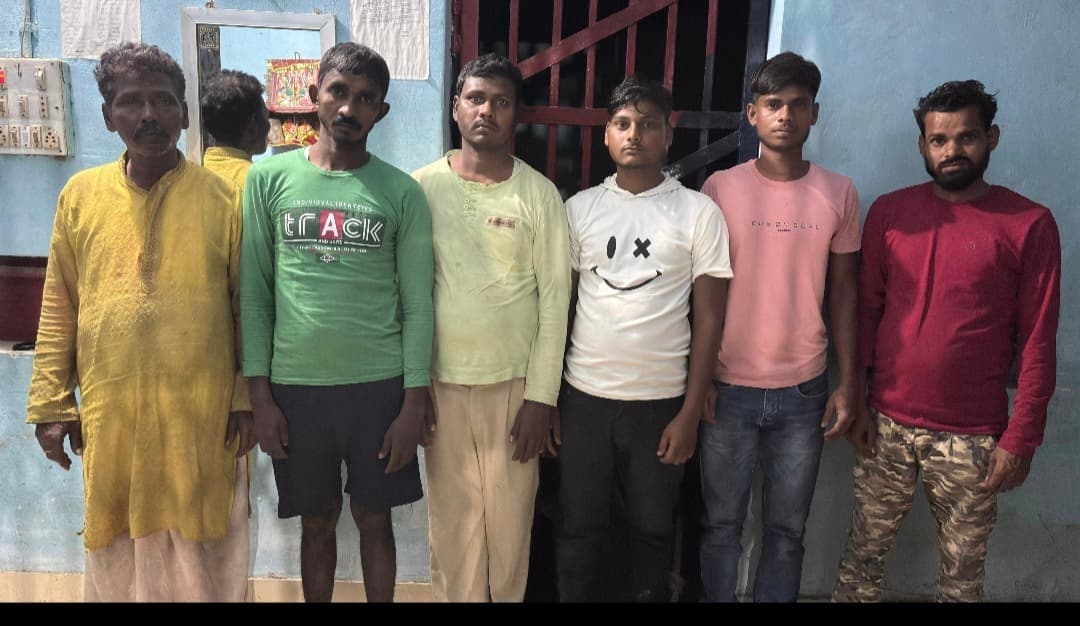 फलका में सरपंच पुत्र सहित छह शराबी धराया