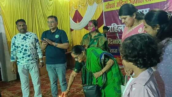 गोड्डा में अंतरराष्ट्रीय महिला दिवस पर महिलाओं के नाम रंगारंग कार्यक्रम