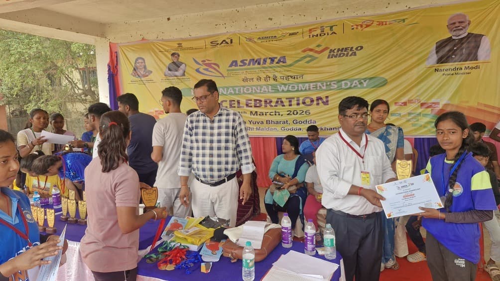 300 से अधिक महिलाओं ने खेल प्रतियोगिताओं में भाग लेकर बढ़ाया आत्मविश्वास