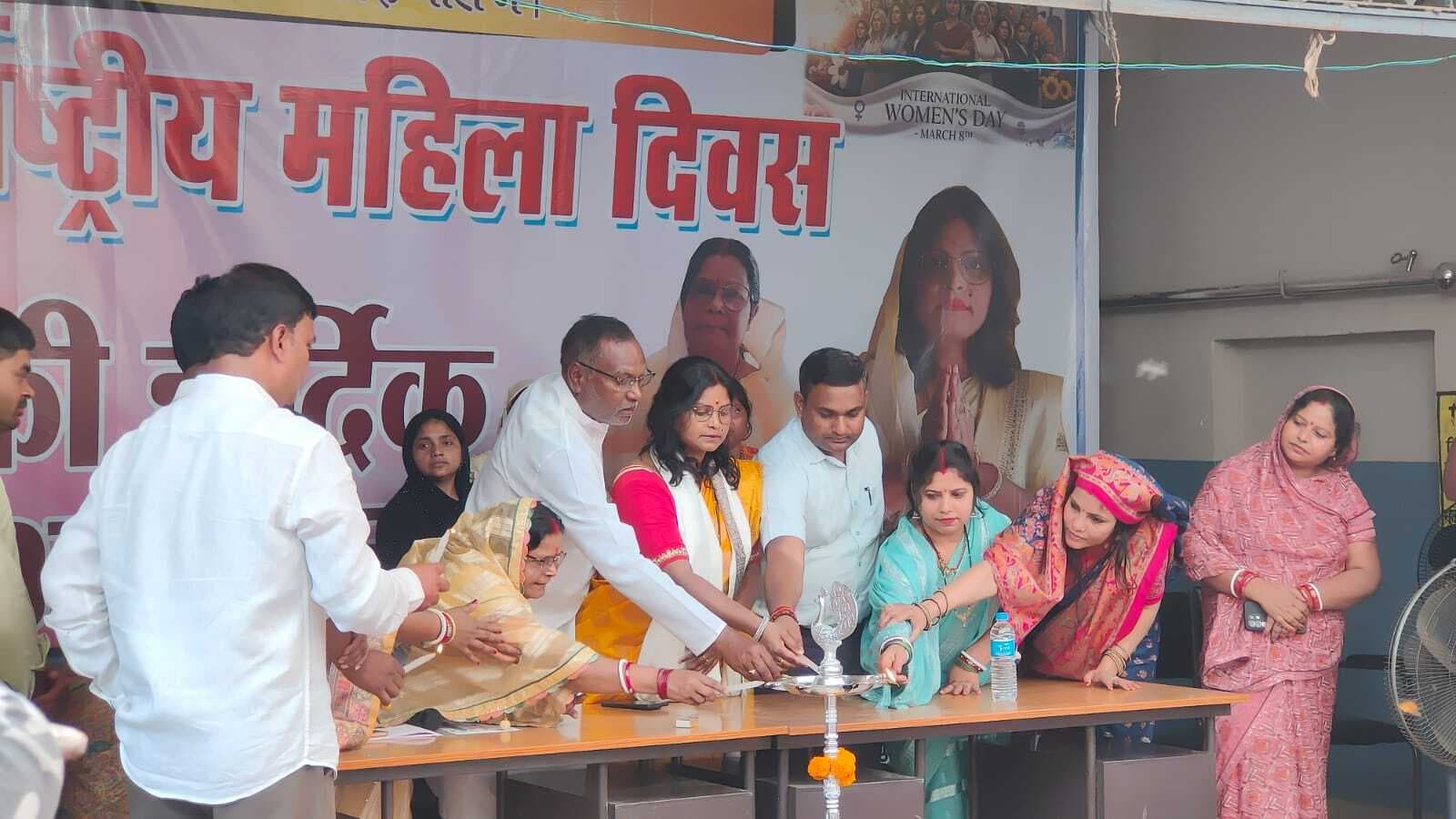 Bhagalpur news अंतरराष्ट्रीय महिला दिवस : महिलाएं खुद रच रहीं अपना भाग्य