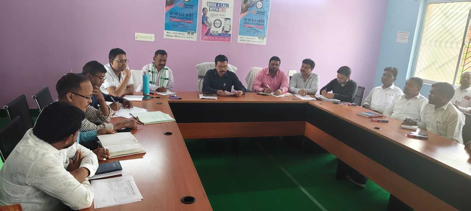 ग्रामीणों को स्वास्थ्य सुविधाओं का लाभ देने के लिए पंचायतों में लगायें शिविर