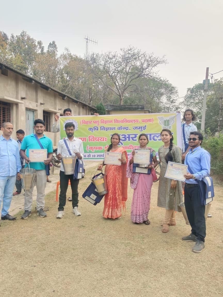 जमुई में सूकर पालन की अपार संभावनाएं : डॉ सुधीर