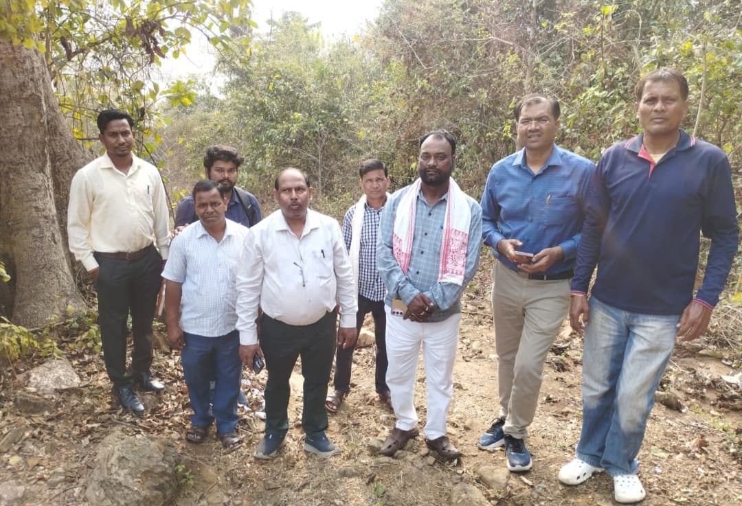 Dhanbad News: पेयजल व स्वच्छता विभाग की टीम ने किया तेलमच्चो ग्रामीण जलापूर्ति योजना का निरीक्षण