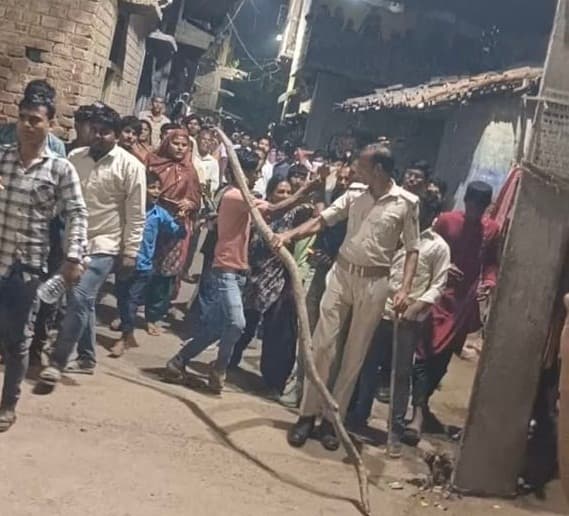 उत्पाद विभाग टीम पर हमला मामले में सात नामजद व 50 अज्ञात पर प्राथमिकी