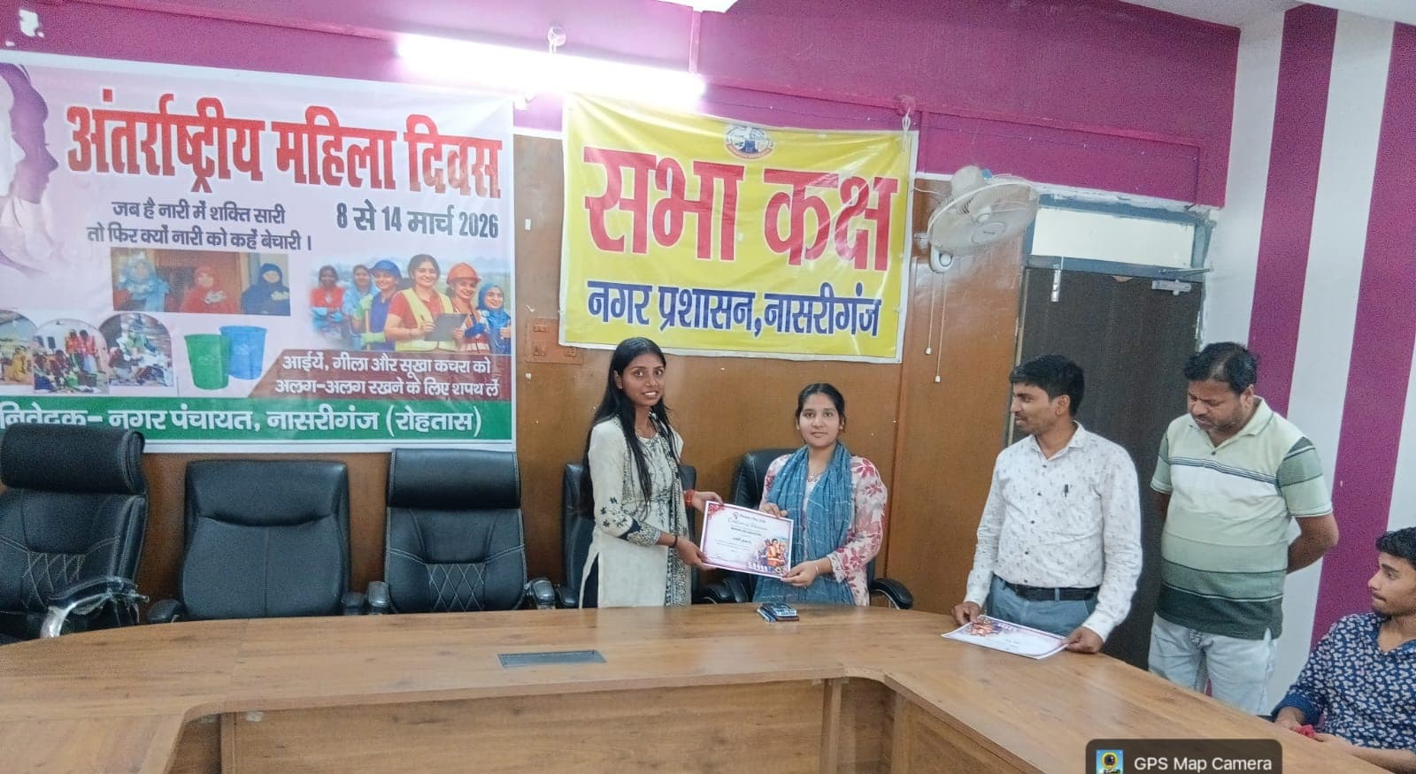 स्वच्छता में योगदान देने वाली 12 महिलाएं सम्मानित